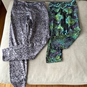 Onzie Gray and Green Leggings with Snakeskin and Abstract Patterns
